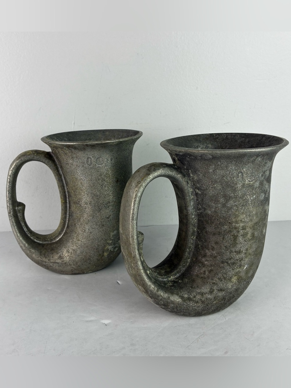 Wilton Armetale Plough Tavern French Horn Mugs Set of 2